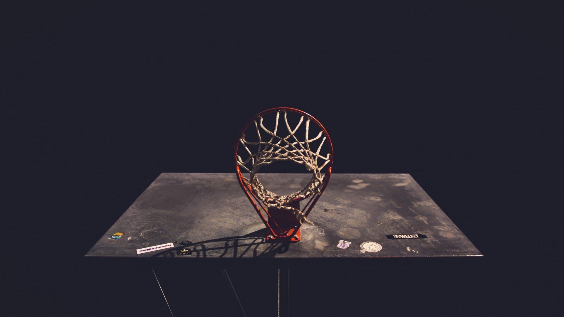 体育娱乐平台-太狠了！那不勒斯篮板制胜，多特蒙德备战足总杯状态回暖，阿贾克斯扳平良机