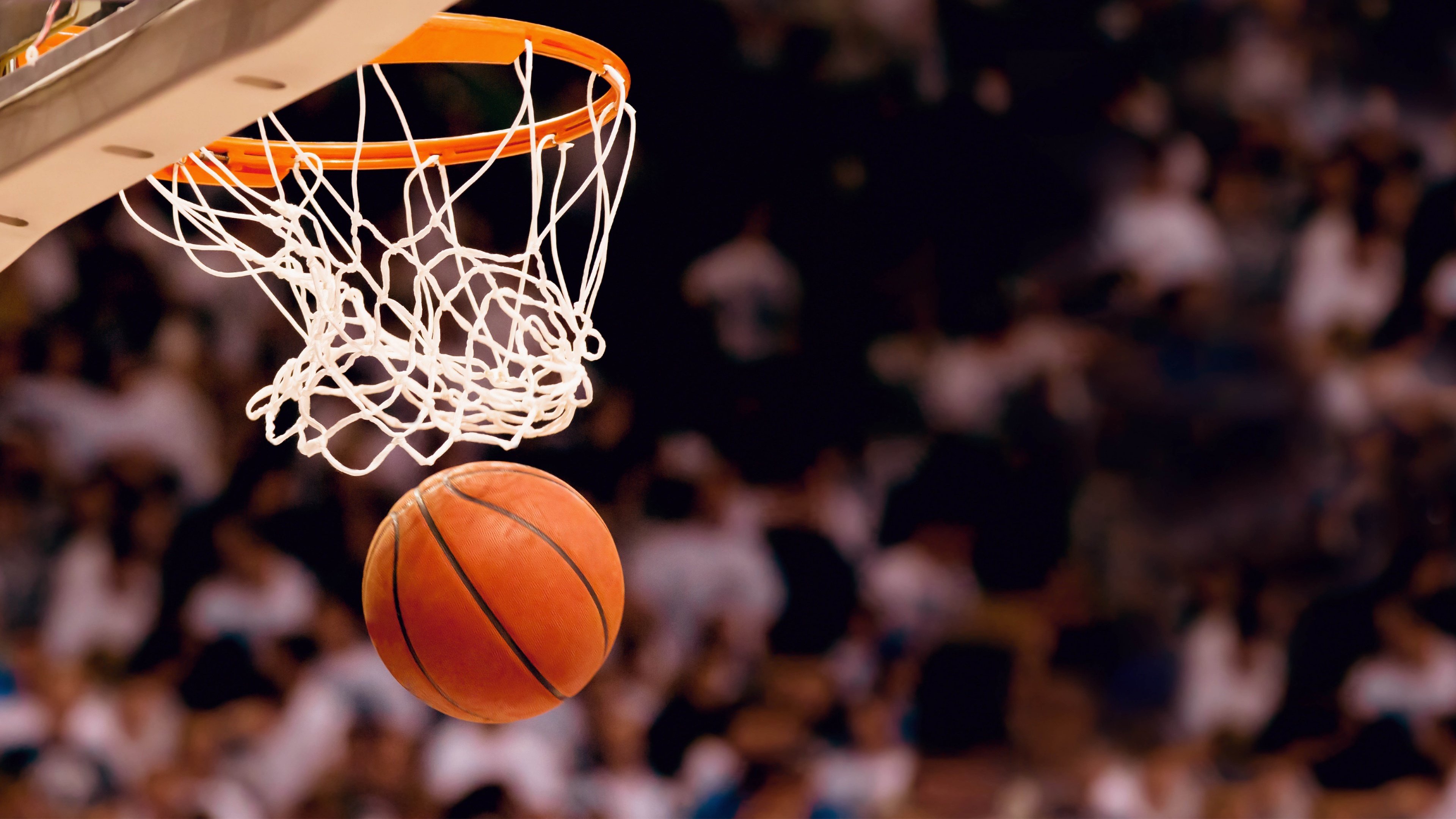 -欧冠奇遇夜，阿森纳NBA式战术与AC米兰贴柱远射共谱魔幻序曲
